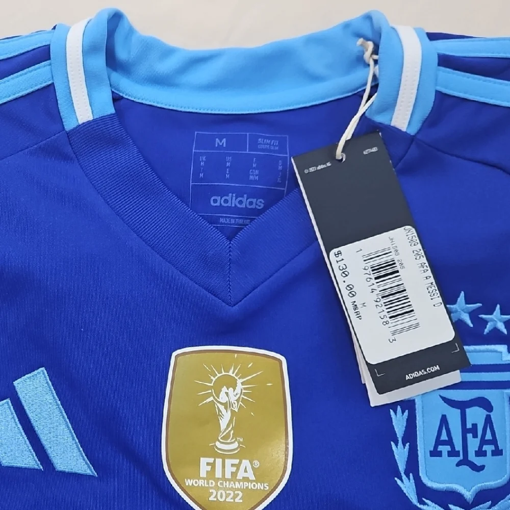 Adidas Argentina Blue and Gold Jersey FIFA WORLD CHAMPIONS 2022. MESSI NUMBER 10 - Picture 2 of 5